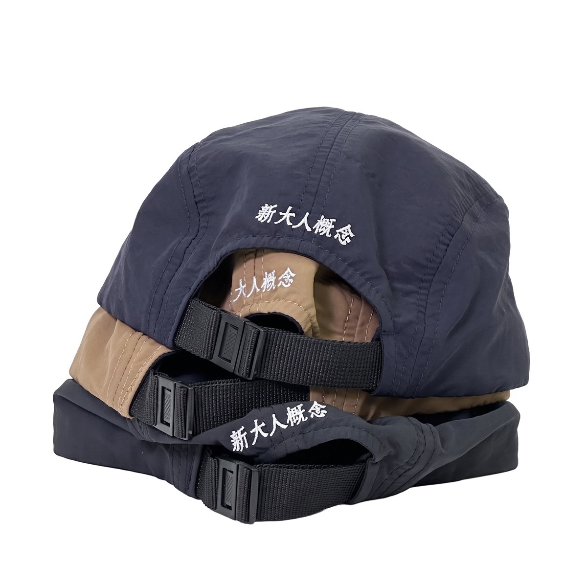 TENGA_PR's tweet photo. ■ TENGA NEWADULT JET CAP ■

限定Tシャツデザインのジェットキャップ　3種
TENGAらしい抜け感のあるオリジナルボディーとなっております
大きい人もちゃんと被れる、被っていても蒸れないお洒落な1枚。
サイズF：頭回り54~63cm
￥3,600（税別）

8/5よりTENGA SHOP、TENGA LAND、TENGA STORE TOKYO、ZOZO、公式オンラインストアでお買い求め頂けます！✨