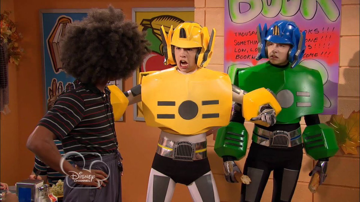 Disney_Wiki's tweet photo. Happy Birthday, Cole Sprouse
For Disney, he portrayed Cody Martin, between 2005-11, appearing in #TheSuiteLife of Zack & Cody, #TheSuiteLifeOnDeck and #TheSuiteLifeMovie, which he also produced.
He also voiced Zim in #TheEmperorsNewSchool and appeared as himself in #SoRandom. https://t.co/tiyrxdASDJ