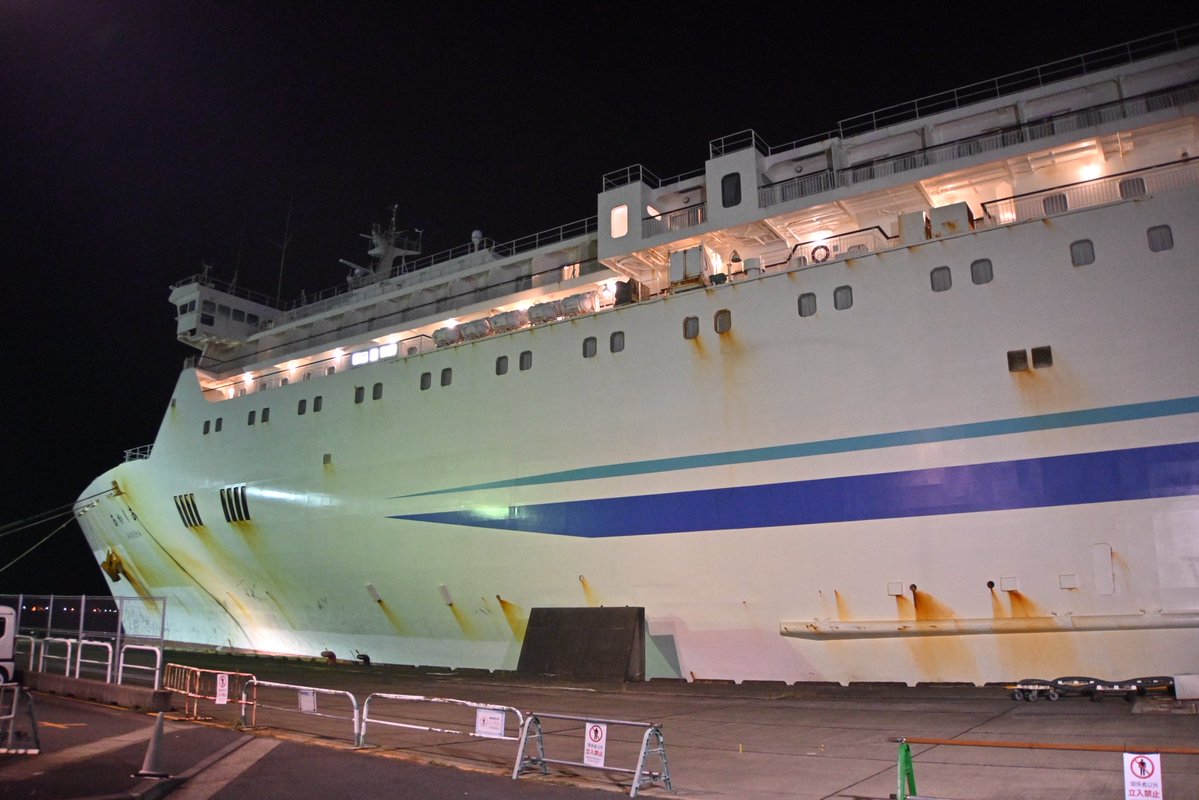 fugaku2010's tweet photo. 新日本海フェリー初乗船やったけど、普通に良かった

また乗りたいな https://t.co/IKN7Tg650e