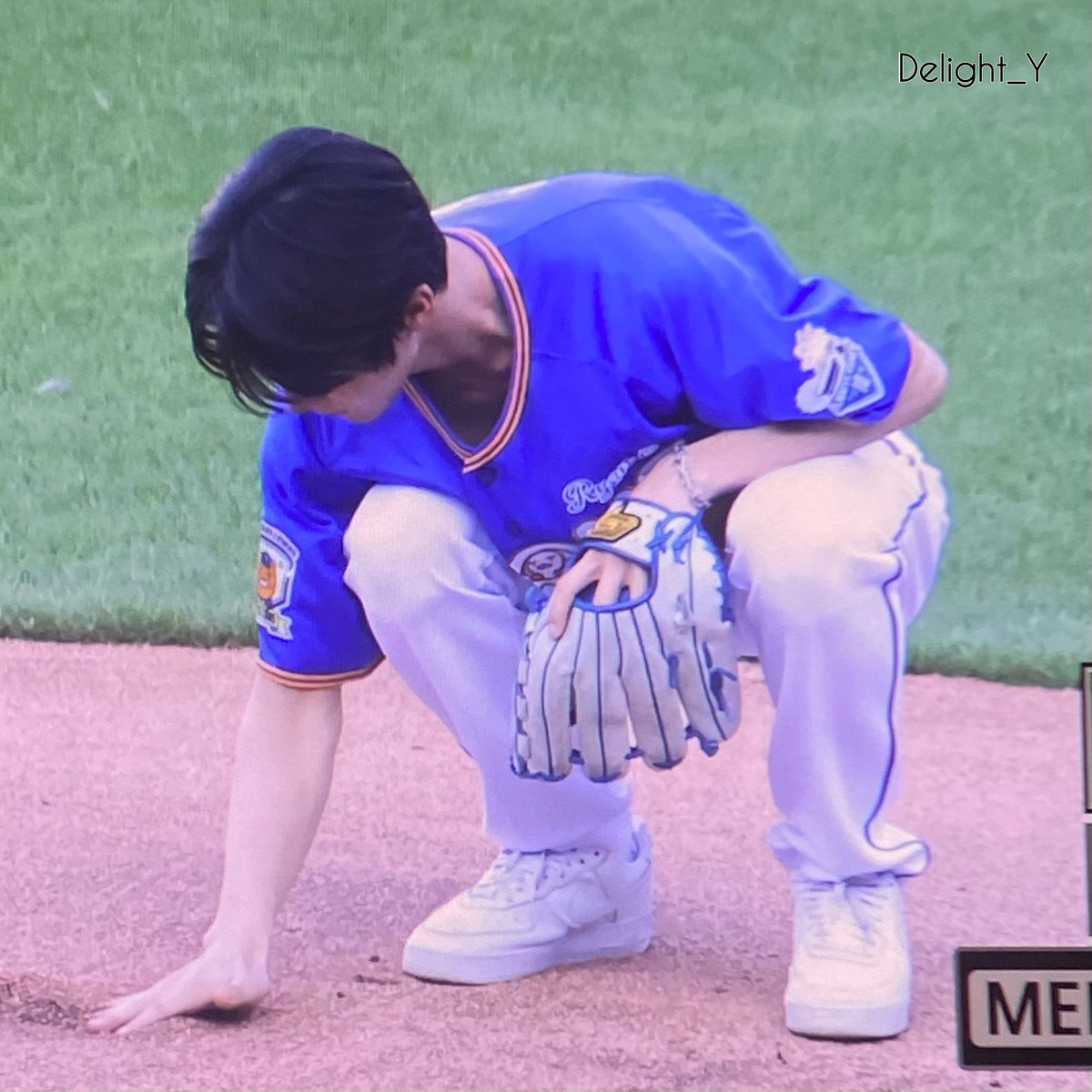 Delight_Y_05's tweet photo. 자래쓰 https://t.co/RgtlPTvV7o