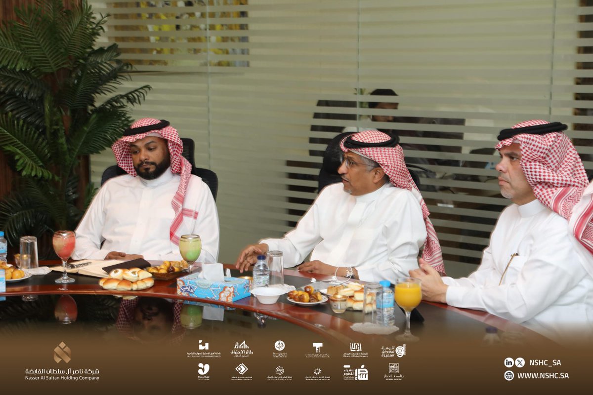 nshc_sa's tweet photo. عُقد اجتماع بين بنك الإنماء، ممثلاً بالمدير التنفيذي الإقليمي الأستاذ وليد أحمد باسهل، وشركة ناصر آل سلطان القابضة، لبحث سبل التعاون المشترك وتعزيز العلاقات المصرفية، واستعراض الحلول والخدمات التي تدعم تحقيق الأهداف الاستراتيجية للطرفين. https://t.co/n2gG7Z0HNU
