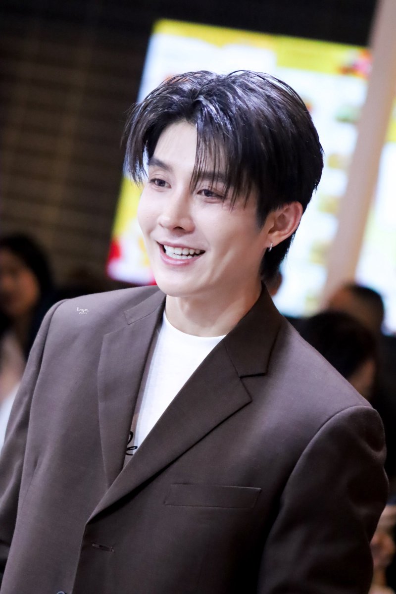 BabebiiPooh's tweet photo. ได้เท่านี้แหละพ่อหนุ่ม คิดถึงน้าาา💗
#WEIBOGALA2026BOOTHVISITXBASVPR
#Basvpr
#WeiboCulturalCommunicationNightThailand https://t.co/E6e3IJZ7zN