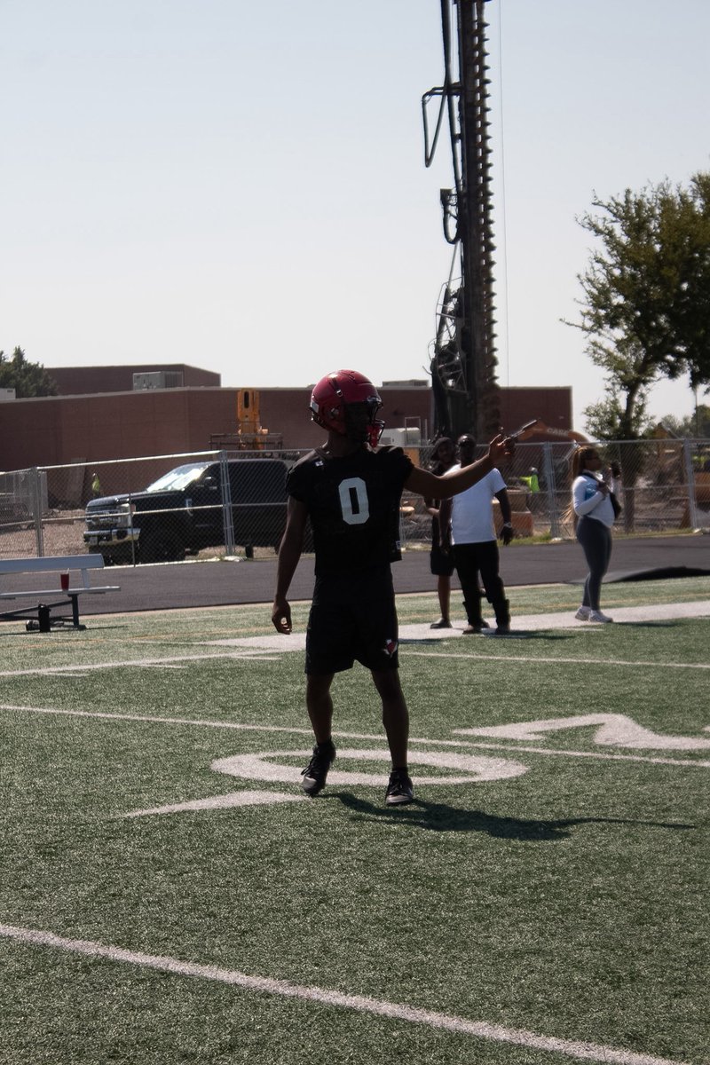 C8Island's tweet photo. JFL ⚫️🔴 #DBLife #HornJag https://t.co/7lx9v49xIW