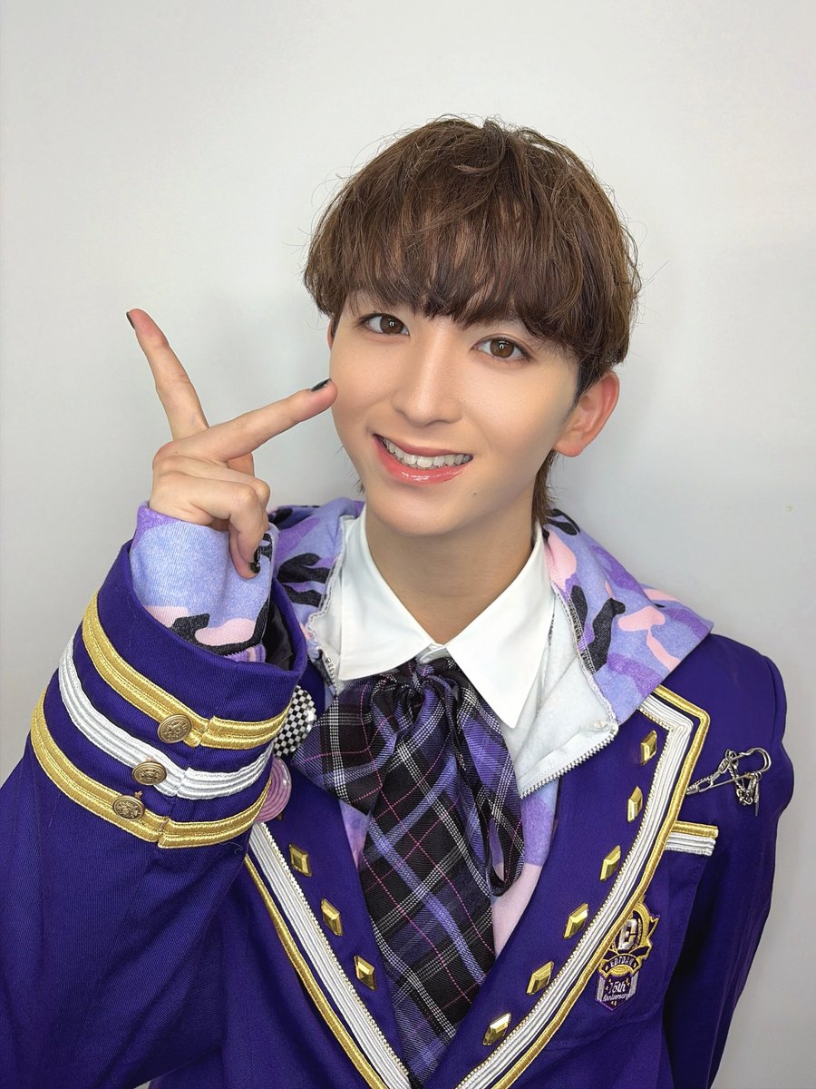 Lienel_official's tweet photo. 🗼8月3日(月)放送
テレ東「#プレミアMelodiX!」

#TVer にて見逃し配信開始！
https://t.co/NJYKQgLZ2n

#EBiDAN 選抜メンバーで
「Yes! 東京」をパフォーマンスしました！
ミロはスタジオトークにも登場🗣️

#高岡ミロ （たかおかみろ）
東京都出身
2006.10.3 / 19歳
メンバーカラー💚

パッション型パフォーマー🕺🏻💥
https://t.co/Z6tBgmQIJT

#Lienel #リエネル