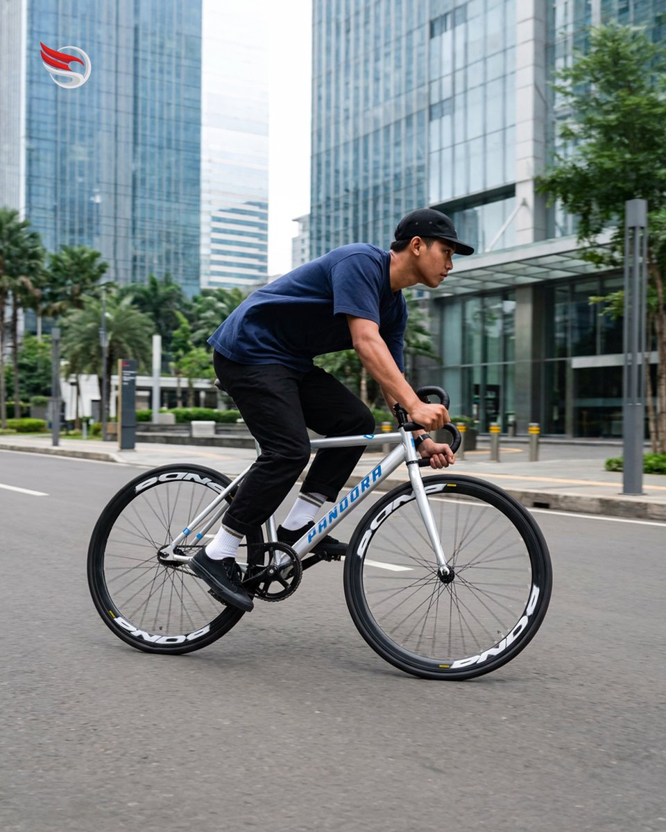 elementbikeid's tweet photo. Enjoy your city ride with Police Toronto FX Pandora CST (New Look)

#PoliceBike
#PoliceTorontoFXPandoraCST
#FixedGear
#SepedaDenganBerbagaiCerita https://t.co/TDLjIfH2A9