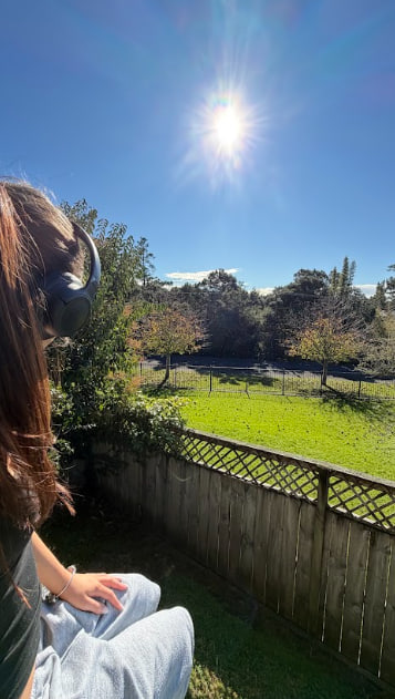melanieclmn's tweet photo. when you’re riding him, then out of the blue he starts pounding from underneath >>>> https://t.co/h0iQdXMW1K
