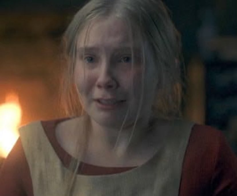 belikegift6's tweet photo. Some of y’all becoming Team Aegon need to check yourselves.

The North remembers￼#Hotd https://t.co/F4hT3Y6fSe