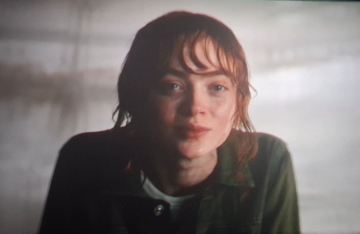 mannmera__'s tweet photo. The moment Jean learned the truth about V-Max and realized Serena has been trying all along.... everything shattered, you could literally see her heartbreak. The tears, the trembling,the silent rage ,the unbearable grief of realizing they have killed her sister. Sadie didn't just act this scene... she became Jean. 😭❤️She conveyed every emotion without saying a word. Absolutely breathtaking