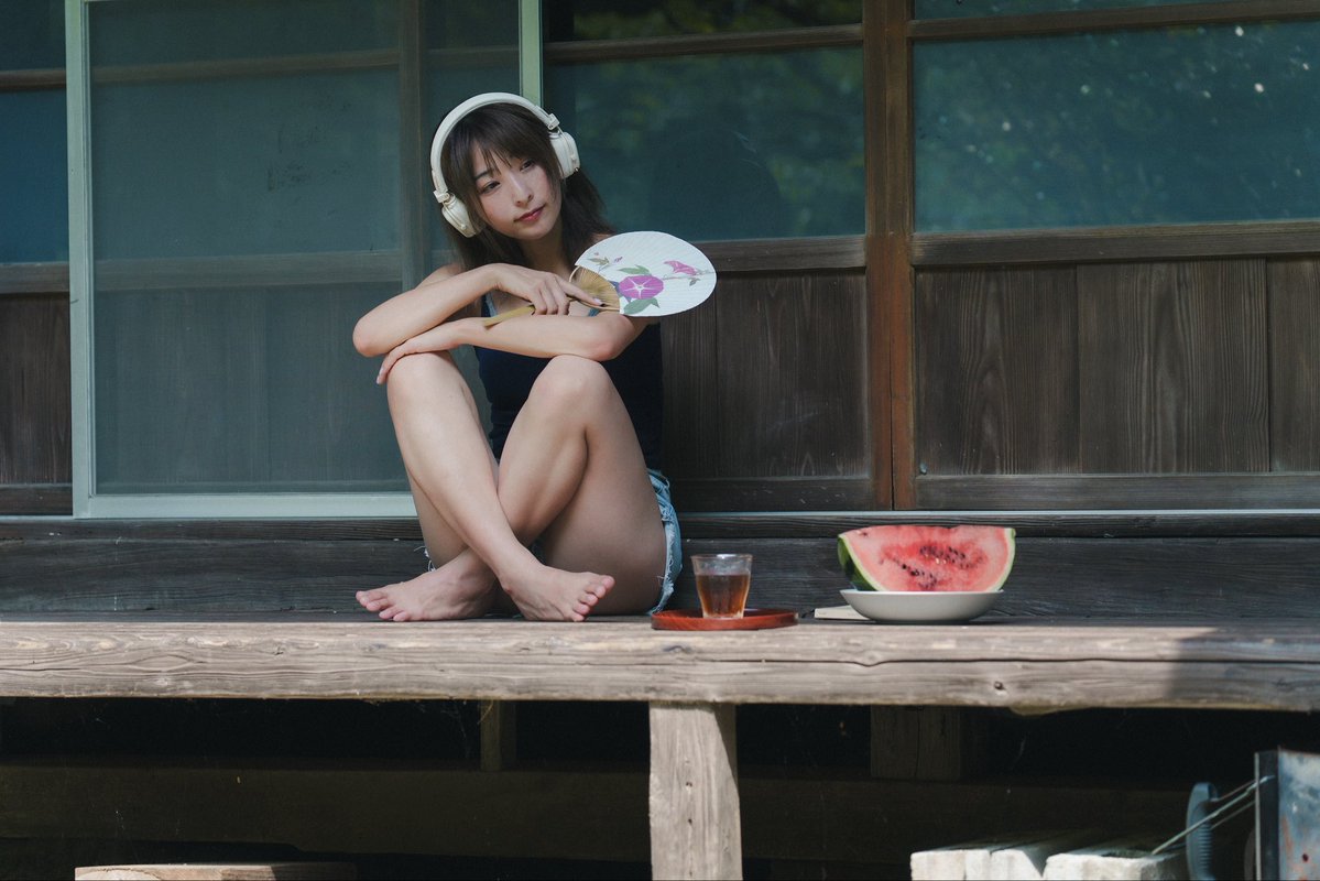 K1453Ryo's tweet photo. 夏休みの縁側にて🍉

model:@minadukiito https://t.co/Mre76g1zFM