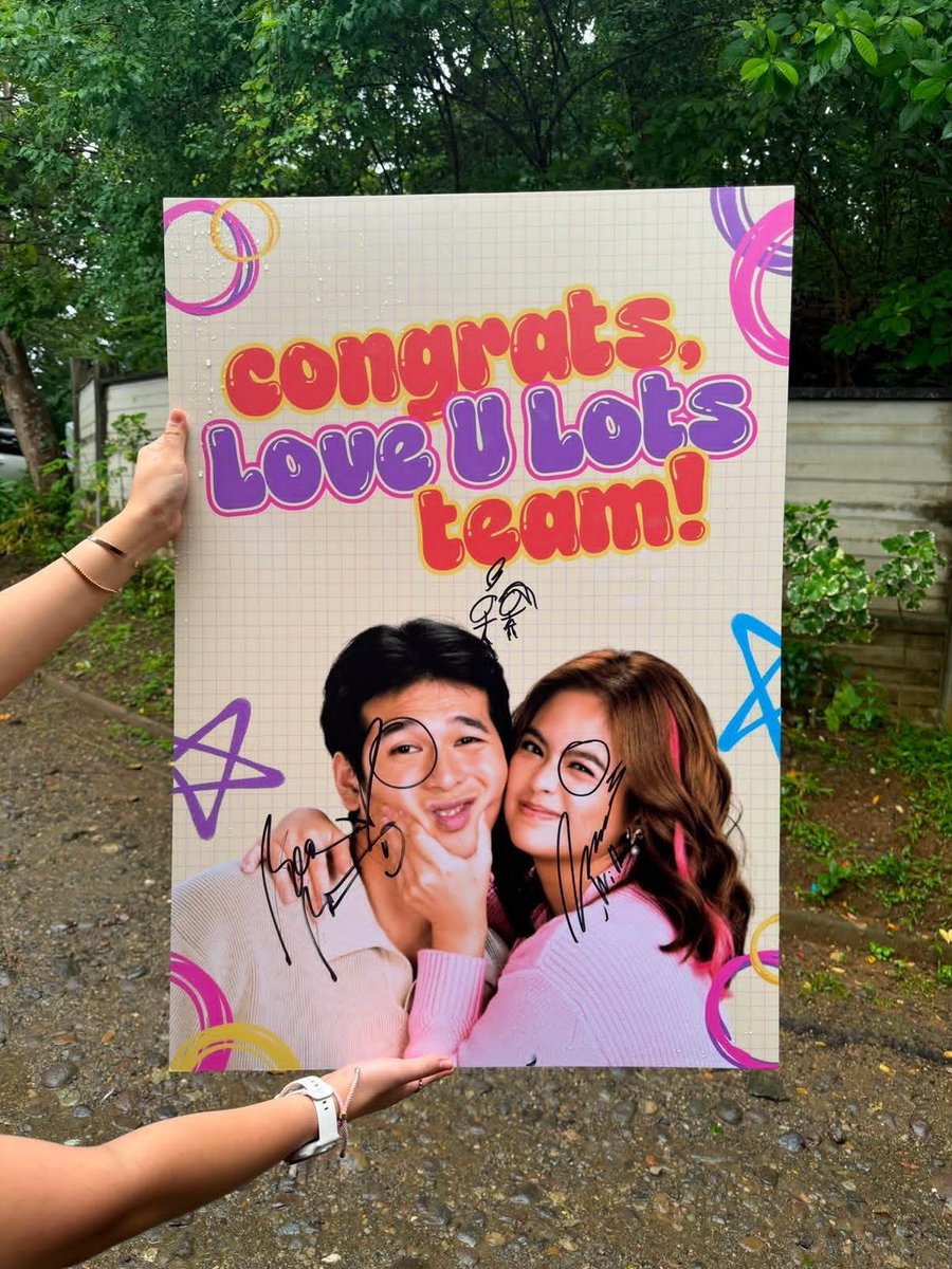 wilbea_ofc's tweet photo. congrats, love u lots team! 🥹🧡

#wilbea https://t.co/P9bdpXAUGL