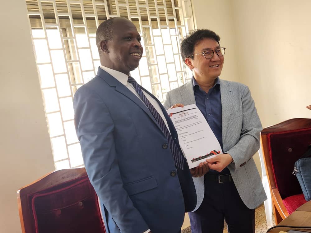 jinjarrh's tweet photo. KOICA Advances Construction of Modern Busoga Regional Blood Bank at Jinja Regional Referral Hospital
 https://t.co/LFgwvfF3iG https://t.co/txWDnwDnLk
