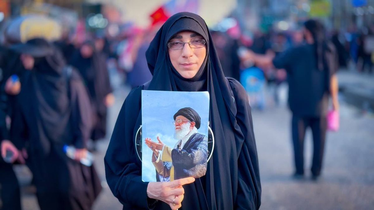 haideraz24's tweet photo. صور الشهداء تزيّن المشهد وذكراهم تملأ القلوب لتبقى كربلاء ملتقى الوفاء بين تضحيات الأمس ورسالة اليوم https://t.co/2F8grvkI0u