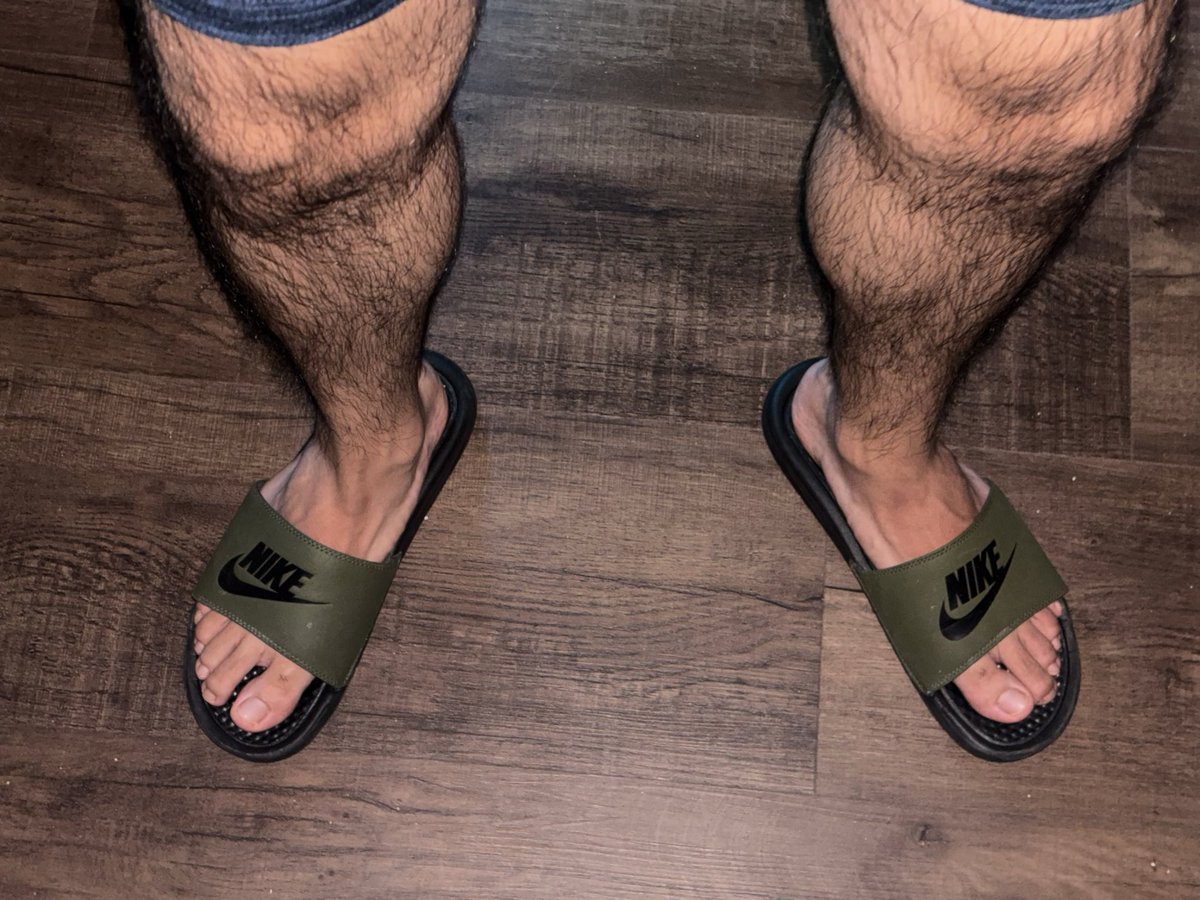 Maskedtacobite's tweet photo. #huaraches #feet #feetfetish #fetiche #piesmexicano #piesdehombre #mensfeet https://t.co/6U2EzzazUD
