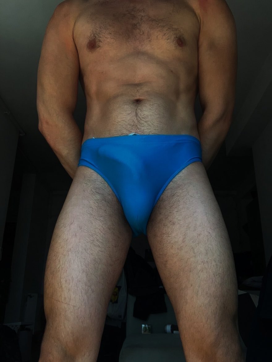 balkankinkgear's tweet photo. Is this too much effort for a beach day as a man? 

#NSFW #MaleNSFW #AdultContent #NSFWContent #Speedos #MenInSpeedos #Bulge #MaleForm #briefs #speedo https://t.co/8wkNlSZvvp