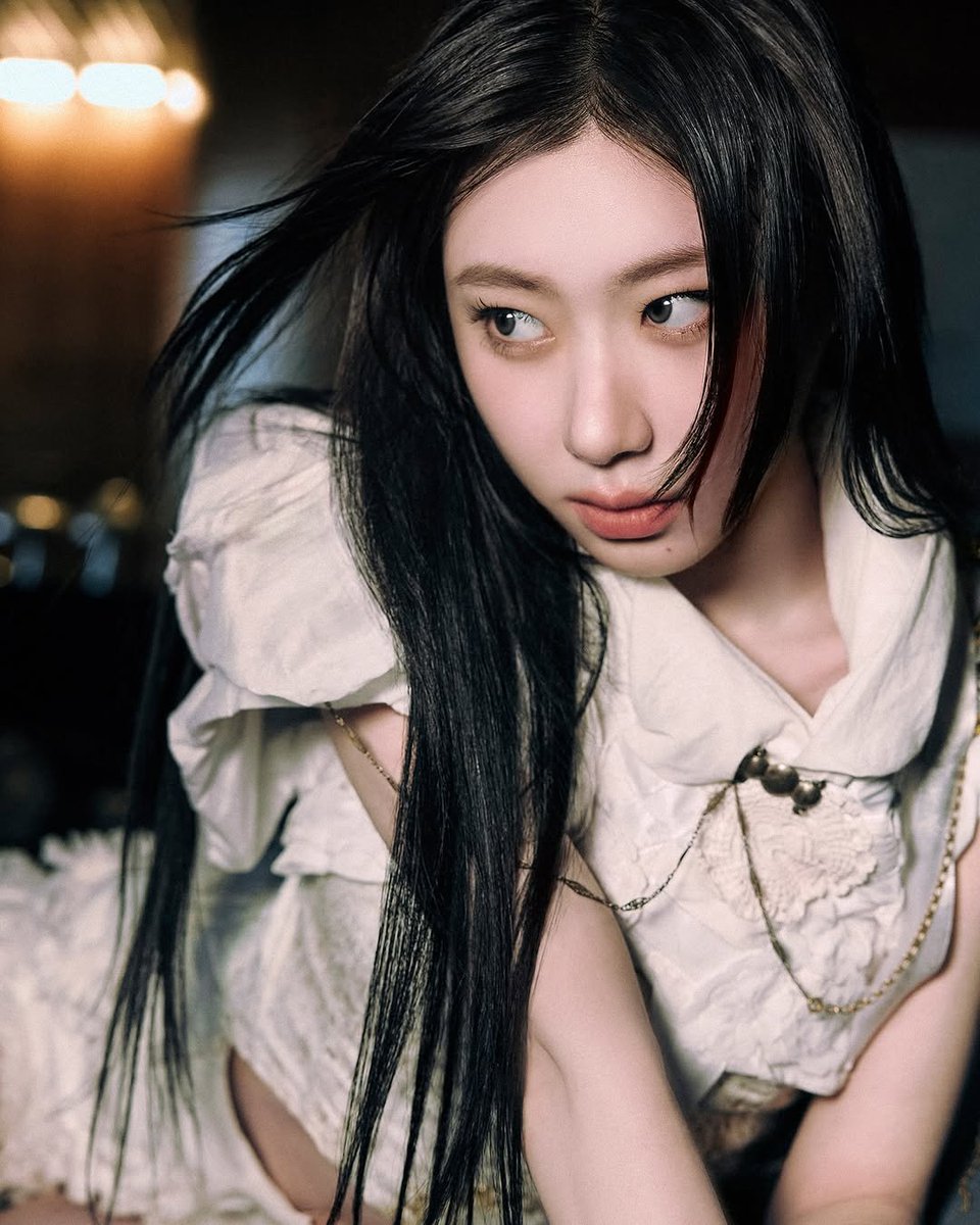m_fahmi_r's tweet photo. GAGGED 🧎‍♂️🫪

#ITZY #MIDZY
#CHAERYEONG #채령 https://t.co/ZazSRST51O
