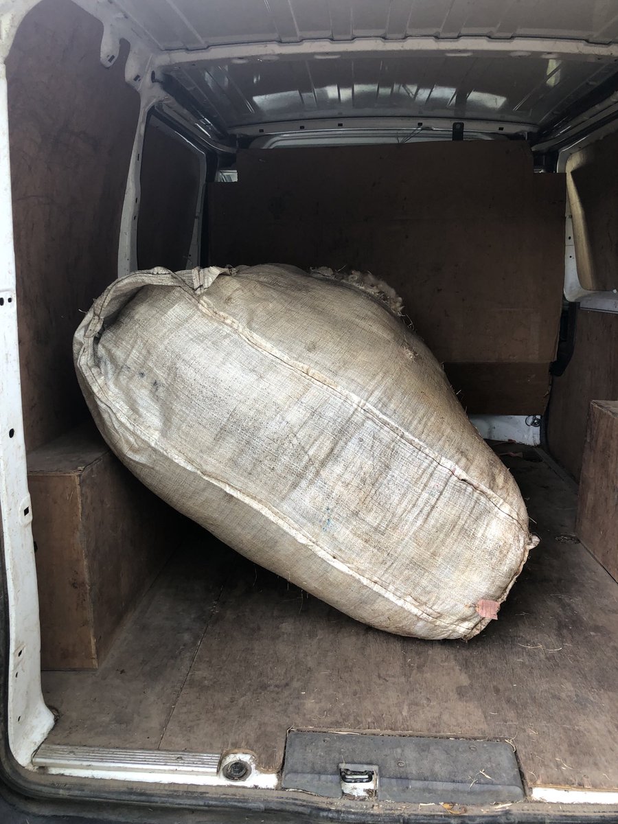 JonesTheRose's tweet photo. Dropped off our sack of fleeces at a local collection point this morning, where it then goes onto the British Wool Board for grading etc #jonestherose #fleeces #smallholder #sheep #wool https://t.co/J7THXUWej3