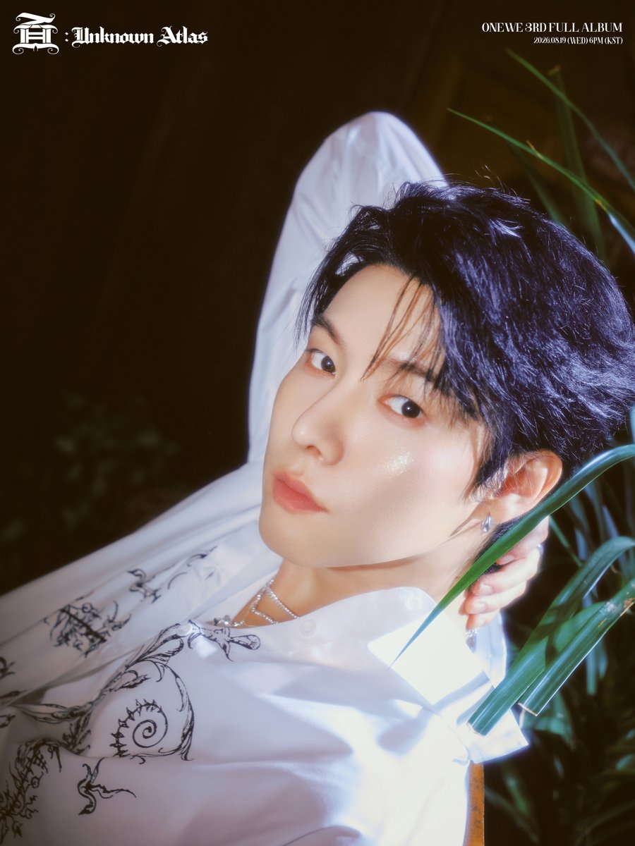 official_ONEWE's tweet photo. [#ONEWE]

ONEWE 3rd Full Album 
[面 : Unknown Atlas]

🍃 CHAPTER : PHOTO #1 🍃

🔹 YONG HOON 🔹

2026.08.19 (WED) 6PM (KST) RELEASE✔

#원위 #面_Unknown_Atlas
#용훈 #YONGHOON https://t.co/Ow1UlTiZ4Y