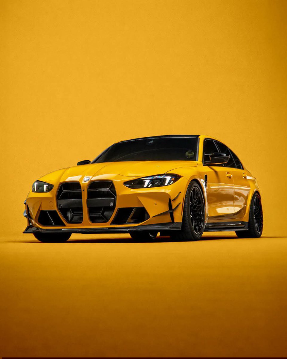 Ololade0000's tweet photo. I Saw this BMW, it's hard to ignore and I thought I should make the Boys Happy 😋 https://t.co/1qFbNuIDcB