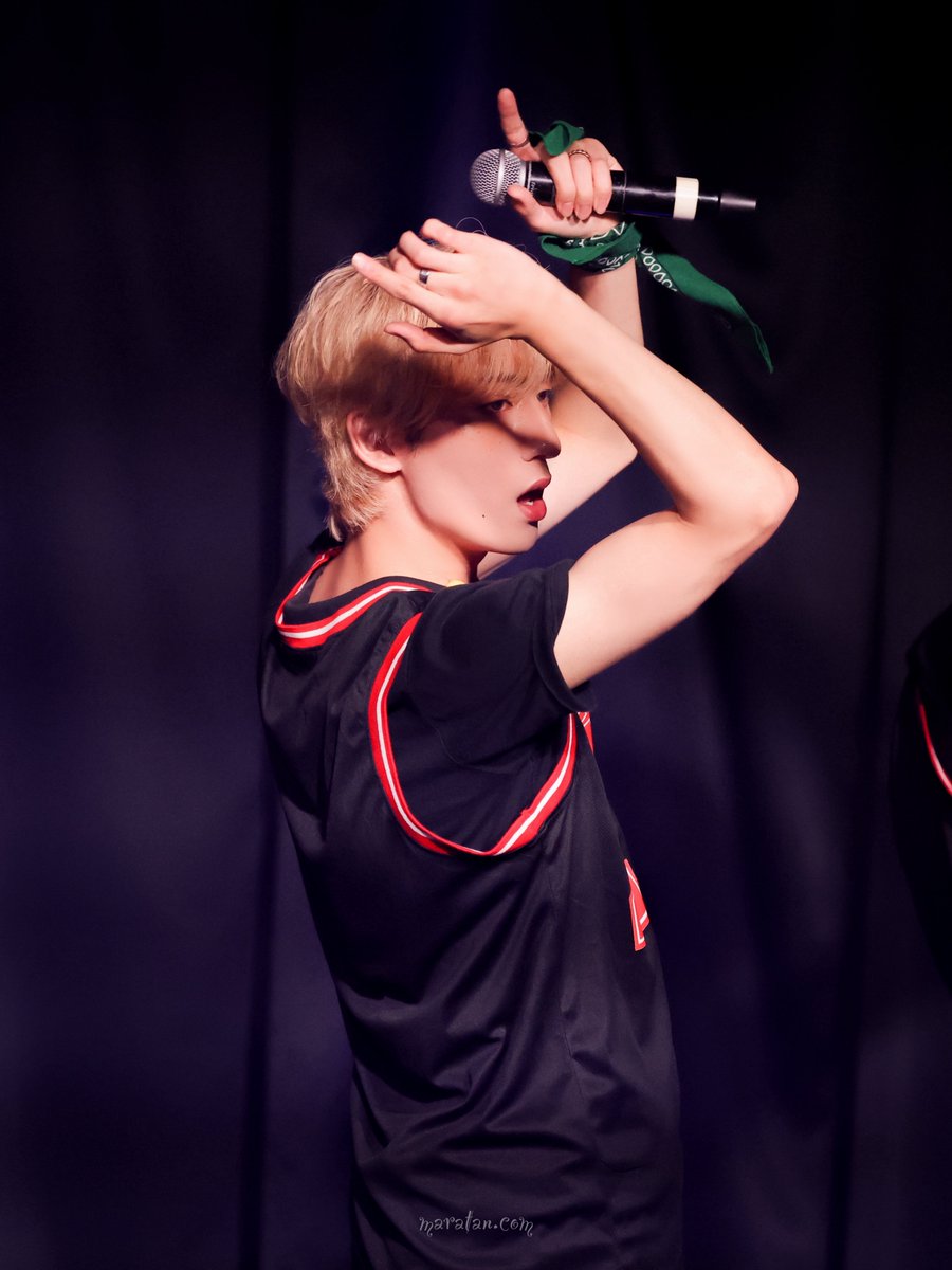 maratan_com's tweet photo. 260731  -DIAZ- Live In Japan 
🫧Memory of Summer🫧  2부

#DIAZ #디아즈
#MINGUN #민건 https://t.co/0vPd9Y3yM2