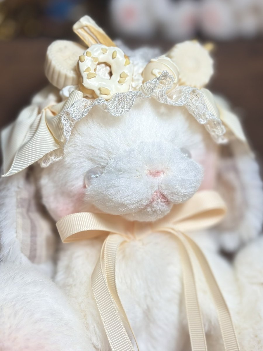 ハンドメイド作家様のホワイトうさちゃん ハンドメイド作家様の