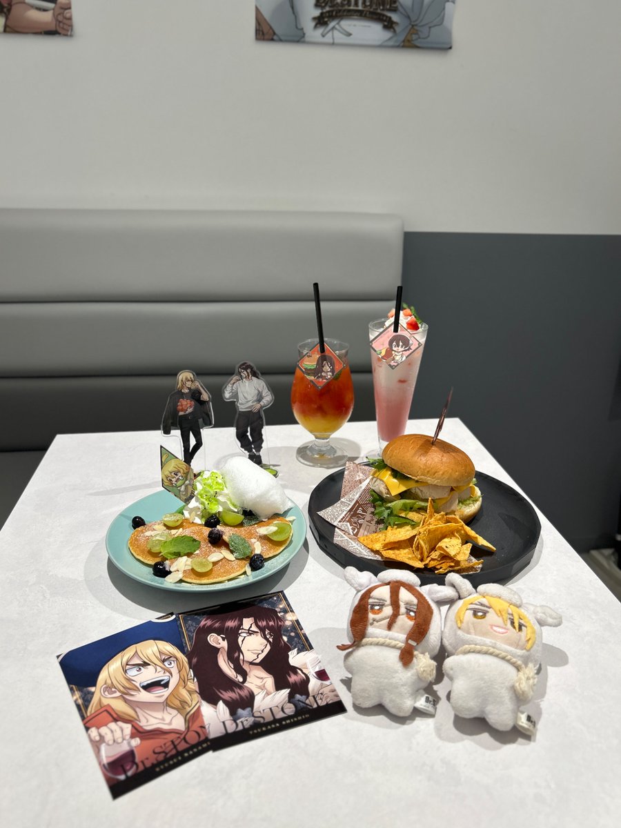 chr__uxx's tweet photo. AMO CAFE 初日行ったよー՞⸝⸝>  ̫ <⸝⸝՞👍🏻💞 https://t.co/jLy3KrLPio