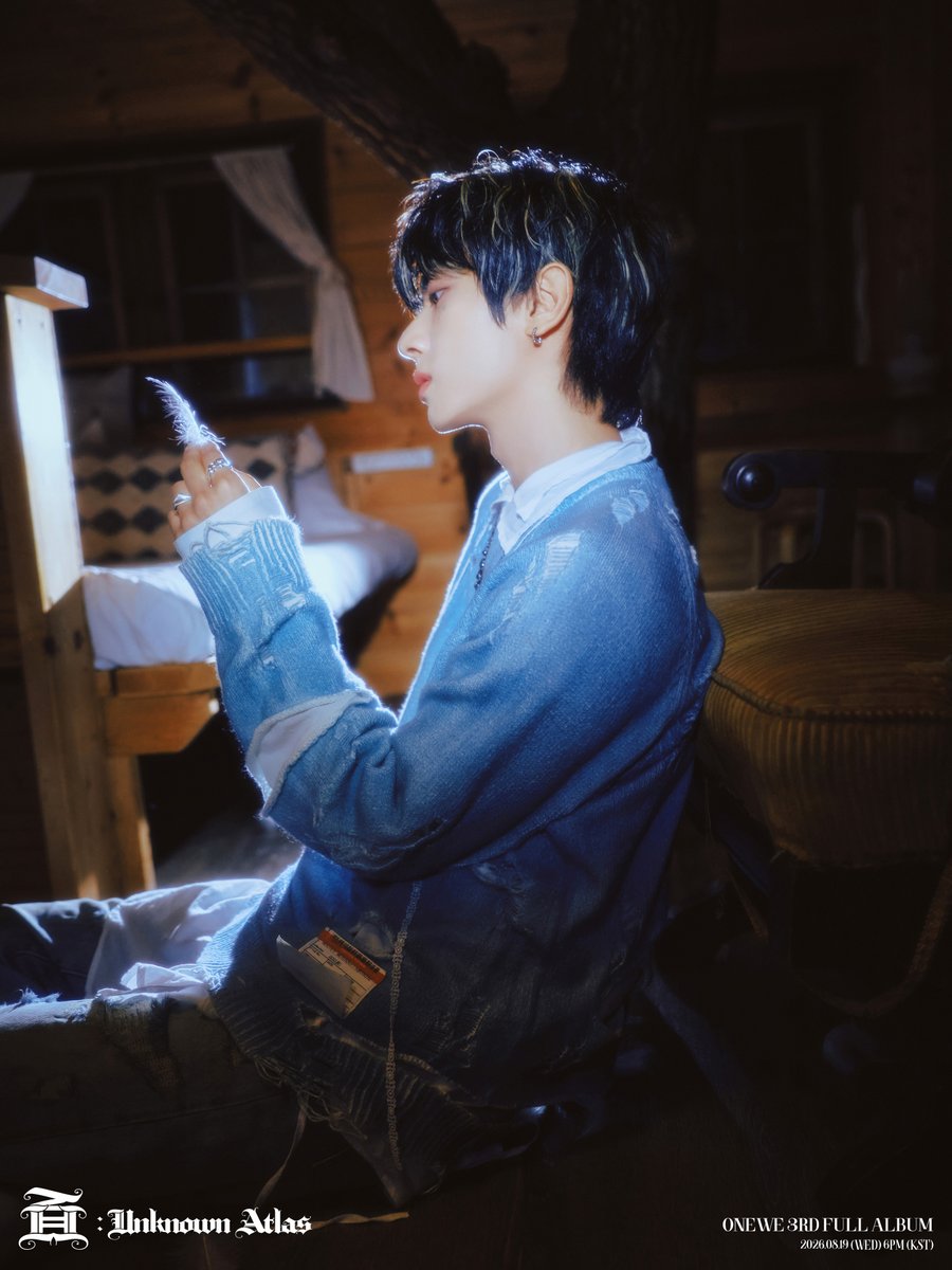 official_ONEWE's tweet photo. [#ONEWE]

ONEWE 3rd Full Album 
[面 : Unknown Atlas]

🍃 CHAPTER : PHOTO #1 🍃

🔹 KANG HYUN 🔹

2026.08.19 (WED) 6PM (KST) RELEASE✔

#원위 #面_Unknown_Atlas
#강현 #KANGHYUN https://t.co/yTyQcg5eeT