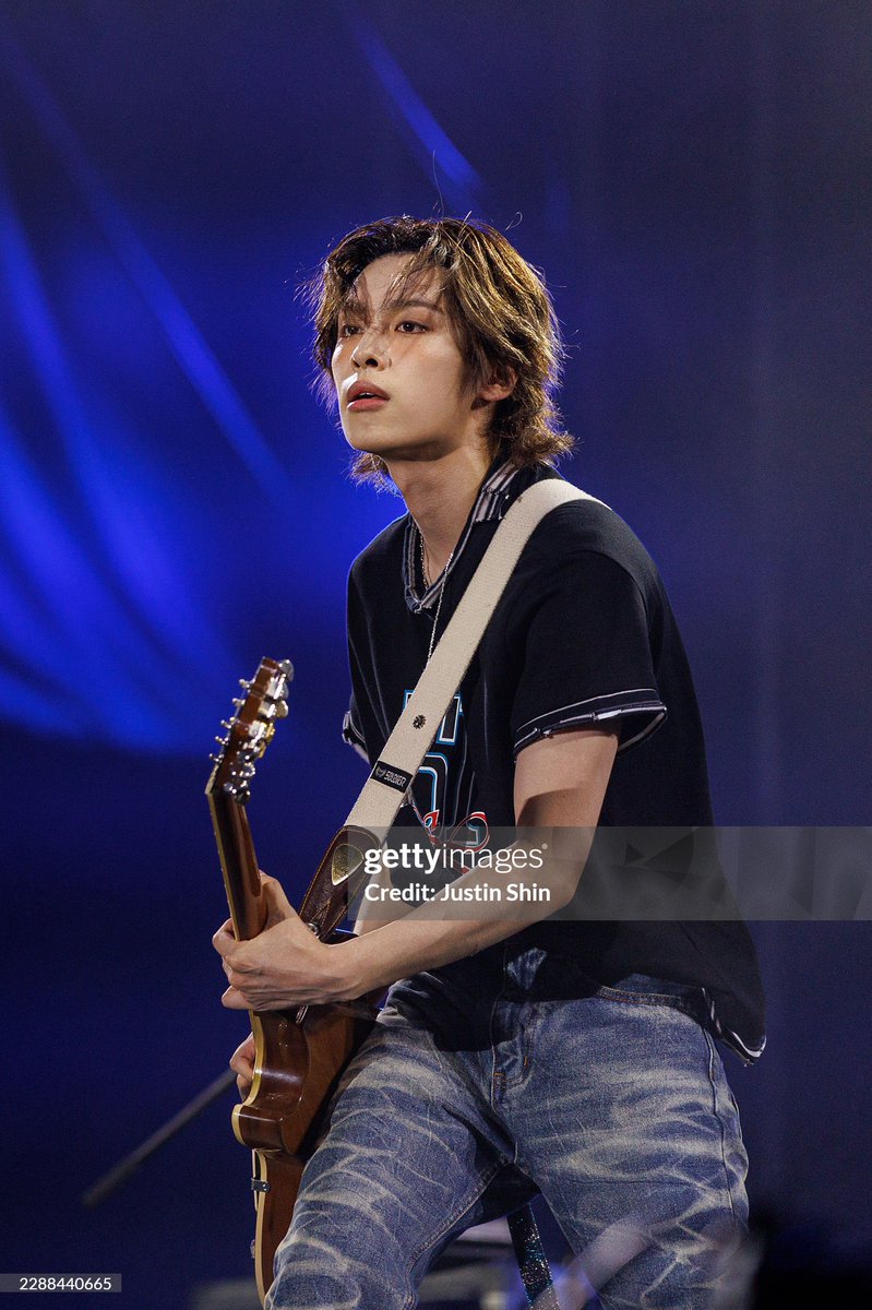 gunilsmenu's tweet photo. this might be the hottest getty image i’ve ever seen https://t.co/wPX6LKYMp8