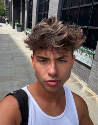Maxboymanc's tweet photo. #NewProfilePic https://t.co/JIOGyKLckz