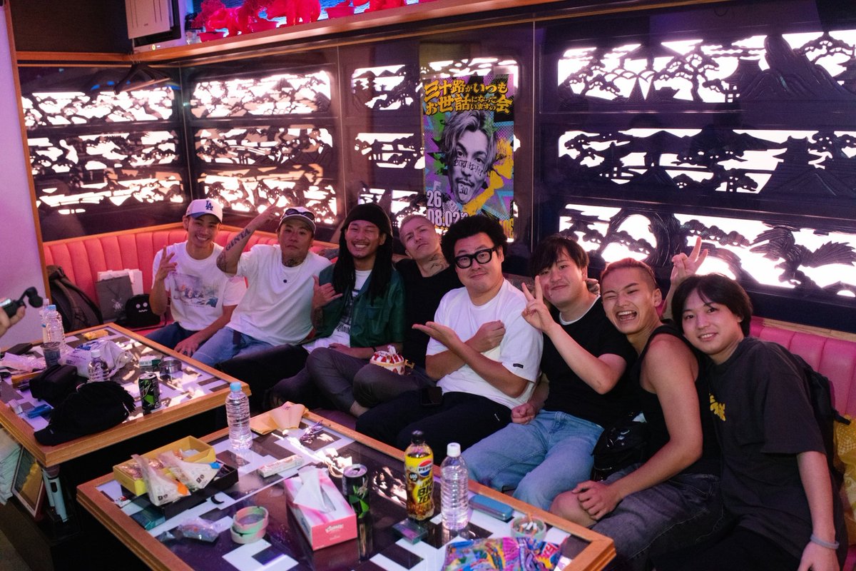 Foy_Staff's tweet photo. ふぉいの誕生日会にお越し頂いた方、ありがとうございました！！

お越し頂けなかった方にも一部写真をお届けします！

30歳になったふぉいをこれからも宜しくお願いします！

#Foy #GINTA #石川典行 #MY #ホモサピ #ゴブリン相馬 #30歳 https://t.co/X85qeWG0nA