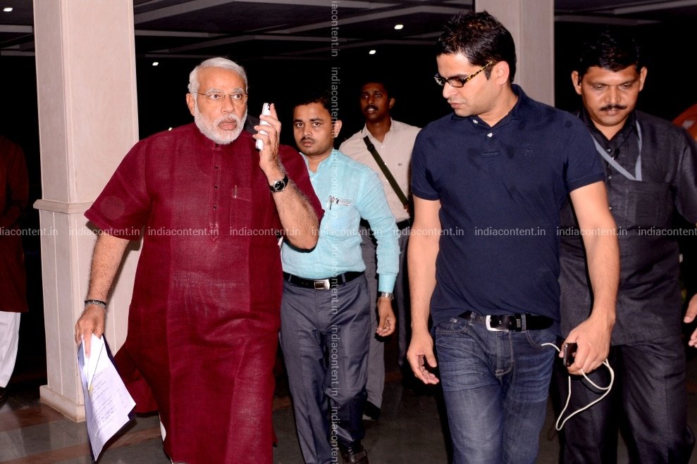 Bahari_Bihari's tweet photo. 2014 में सत्ता तक पहुँचाने की रणनीति बनाई थी।
2029 में सत्ता से विदाई की रणनीति भी वही लिखेंगे !

नाम है प्रशांत किशोर 🔥 https://t.co/dmTafVhk2y