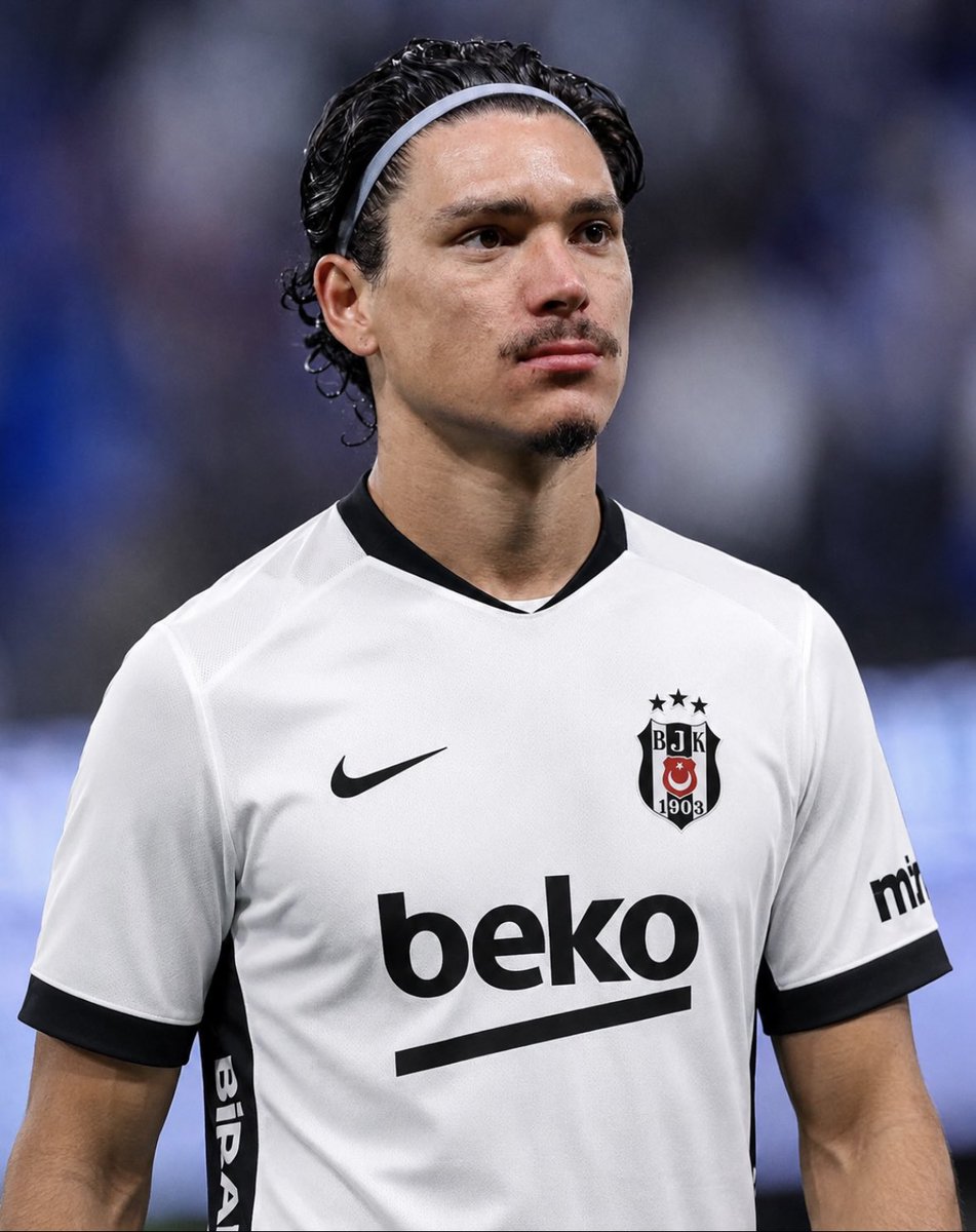 furkanngulsen's tweet photo. Darwin Núñez dünkü maçta forma giymemiş, Beşiktaş ile anlaştı diyorlar, inşallah doğrudur https://t.co/GqreiaosXQ