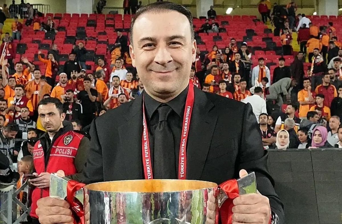 FollwTheLeader's tweet photo. Bu ligde kendi takımının maçına bahis oynayıp, kazandığı parayla kasa kolaylığı sağlayan bir kulüp yöneticisi ceza almadı! https://t.co/ZATkgbJdah