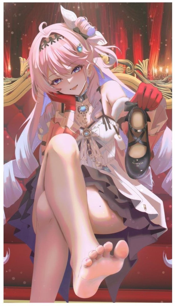 Sanyu312452's tweet photo. 【幻想の调教堕落日记】
「那么，签署协议」
    你听话地在冰冷的纸张上停下最后一笔墨迹，笔尖微微颤抖，墨水晕开的乌黑痕迹映照你此刻抑制不住的情绪❤️那双平日在讲台上挥洒自如、写满学术论文的手，此刻却像初学写字的孩子，指节发白
   目光掠过协议上那些详尽的条款——安全词、界限、呼吸控制的程度、称呼的许可、随时中止的权利——每一条都是你主动提出、反复修改、最终亲手确认的❤️
   我看着你 像是在看亲手给自己套住锁链的囚徒
交叠的双腿轻轻晃动，裙摆摇曳好似无声的邀请🎶  
   可爱的小狗溢出细碎的喘息，吐着舌头膝盖摩擦着地板，���出细微的你钻进我腿间
「真是一条好狗❤️乖抬头」用指尖托起你的下巴。你的眼角那一点淡淡的疲惫，挡不住此刻那双眼睛里臣服的水光❤️
   项圈的皮革扣环在你颈间发出清脆的“咔哒”声，禁锢住的不仅仅是小狗���一生，还有对主人的忠诚
「从今天起，你不再拥有做人的尊严。你是我的母猪，我的肉便器，我的婊子...」
你微微张开嘴巴，声音发颤却清晰的重复着..那难以忘怀的咒语❤️
#调教洗脑 #母猪催眠 #百合