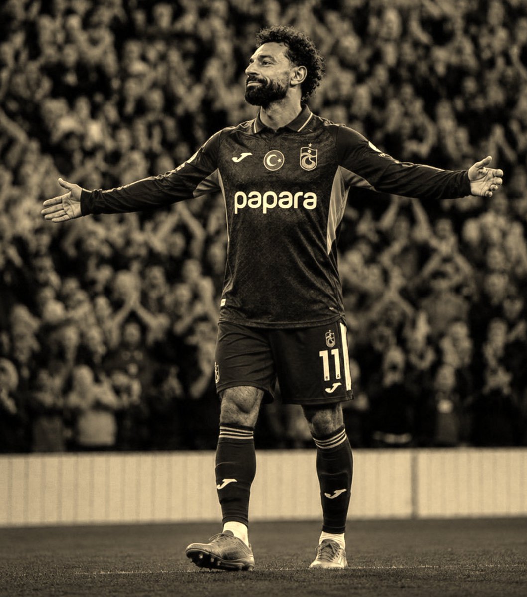 footballmottotr's tweet photo. Salah, trabzonun küçük bir kasaba gibi, trabzonspor'un da küçük bir kulüp olduğunu öğrendi ondan sonra görüşmeler tıkandı.

- Al Hamsiyeh https://t.co/V4qqLiYFwl