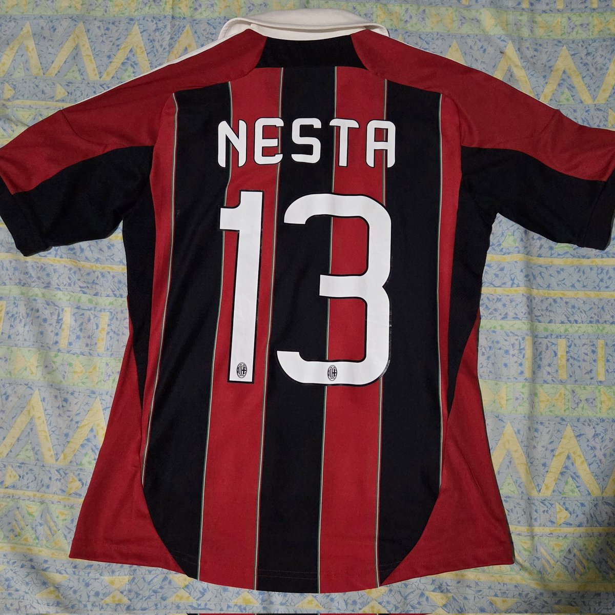 abeclonda's tweet photo. #jersey4sale
AC Milan Home 2012/13 original 100%
size S (67.5 x 48 cm)
Sponsor ori
Nameset remake Nesta 13
Kain mulus, minus sponsor mulai crack
IDR 1.300k nego tipis
Tokped ready tambah 20%
Detail &amp; nego boleh pm atau wa 085716164906 https://t.co/1vM6R0s3iK