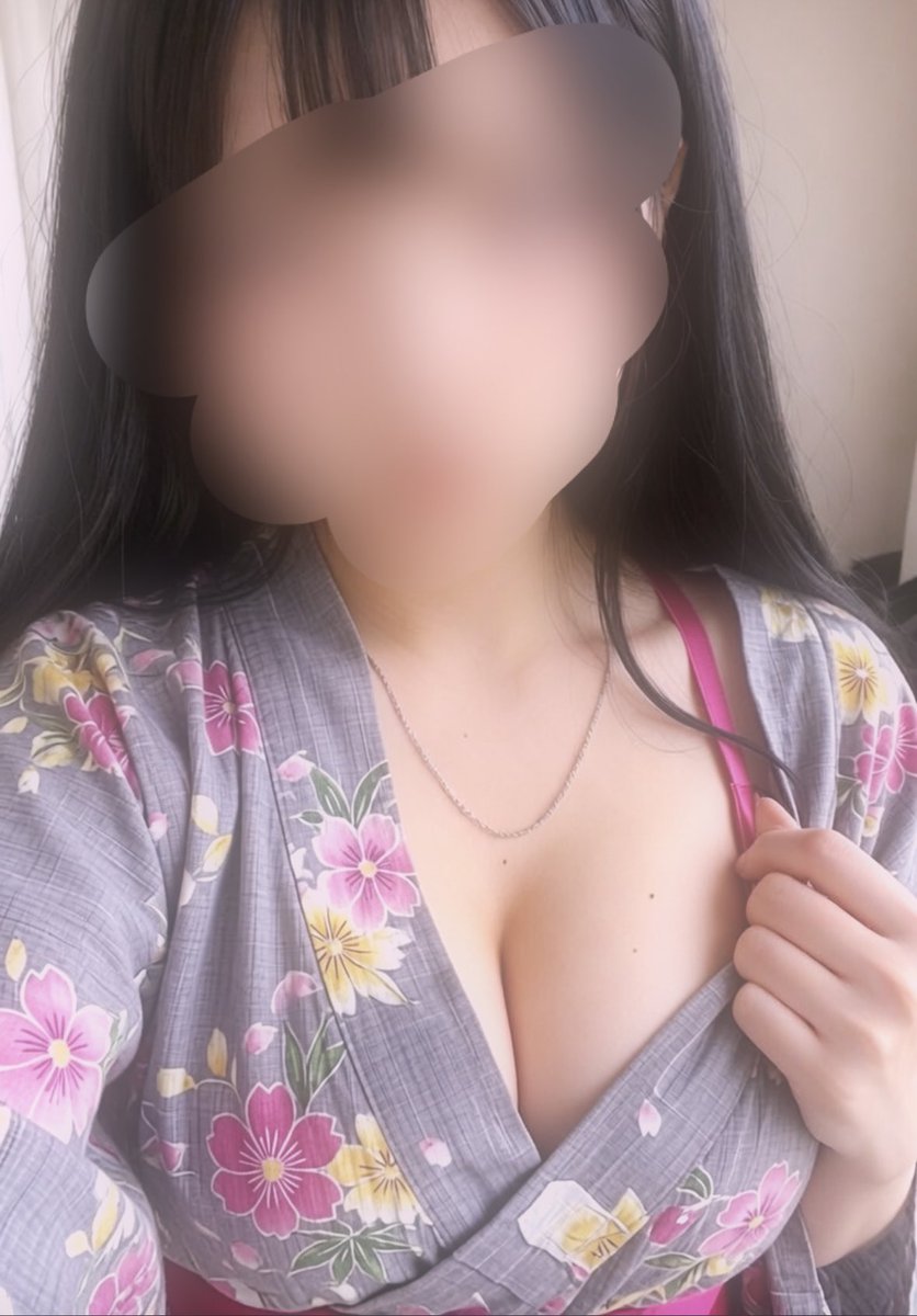 omohimotimoti_'s tweet photo. 浴衣すき？
#裏垢 #裏垢女子 https://t.co/MQYo4OlItB