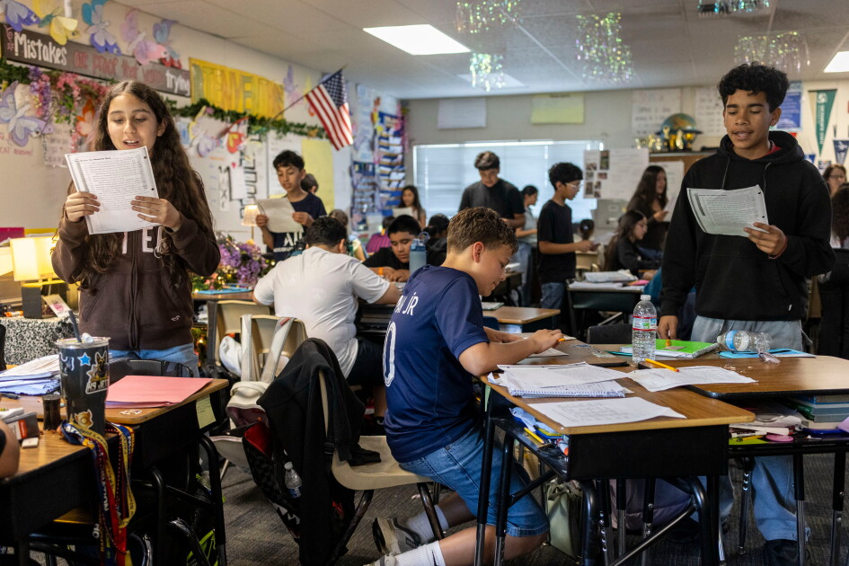 educationweek's tweet photo. Middle Schoolers' Reading Scores Are Still Stuck at Post-Pandemic Lows https://t.co/iJWrYsAbl5 https://t.co/QpMS9yy9Fd