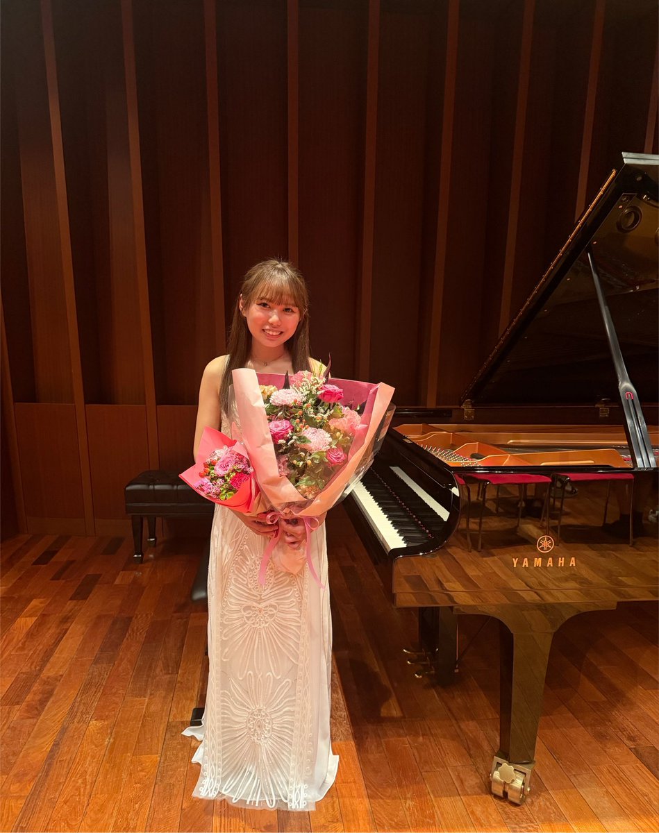 rin_sugaya's tweet photo. 2026.7.30
ソロリサイタル終演しました♪
先生方、ヤマハの皆様、国際ソリスト協会の皆様、ご協賛いただきました株式会社ノエビア様に、心より感謝申し上げます。
そして、ご来場くださった皆様、応援してくださった皆様、本にありがとうございました。
#ヤマハ #リサイタル #菅谷凛 https://t.co/VshjvnZaAC