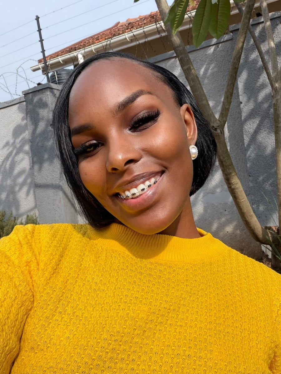 Lord_Mutuzo's tweet photo. Lashes are actually a full face beat!!! Because look at these!!!

BTW; Tinah told me the girls on X bought all the soap I recommended for their skin… GOOD FOR YOU GIRLS!!!🥰🥰❤️❤️

- 0758 223989- TK makeup Empire for your lashes, eyebrow lamination, makeup, skincare, etc!🥰❤️ https://t.co/RzO3QR5w1B