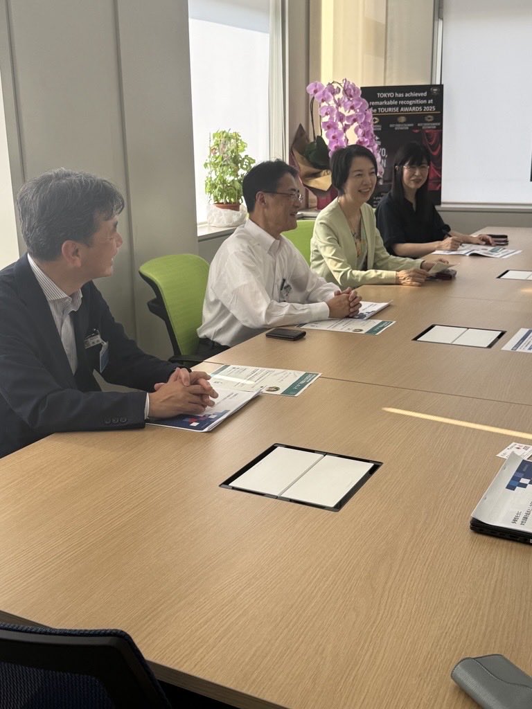 ChiefDiv_tokyo's tweet photo. 「海外展開の推進力に女性��躍は不可欠」と取組を強化した東京ガスの皆さまと意見交換。令和６年度女性活躍推進大賞受賞後も、取組をバージョンアップ中。女性社員との対話、企業横断の女性リーダー育成など、きめ細かい取組から多くの示唆をいただきました。
#東京都女性活躍推進大賞 #東京ガス https://t.co/ynzfBeISw8