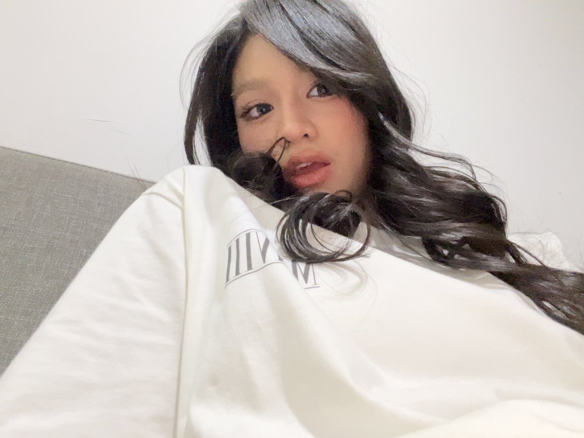 Nala_JKT48's tweet photo. kaos org baddie berbezza https://t.co/DNuA7kcP3j