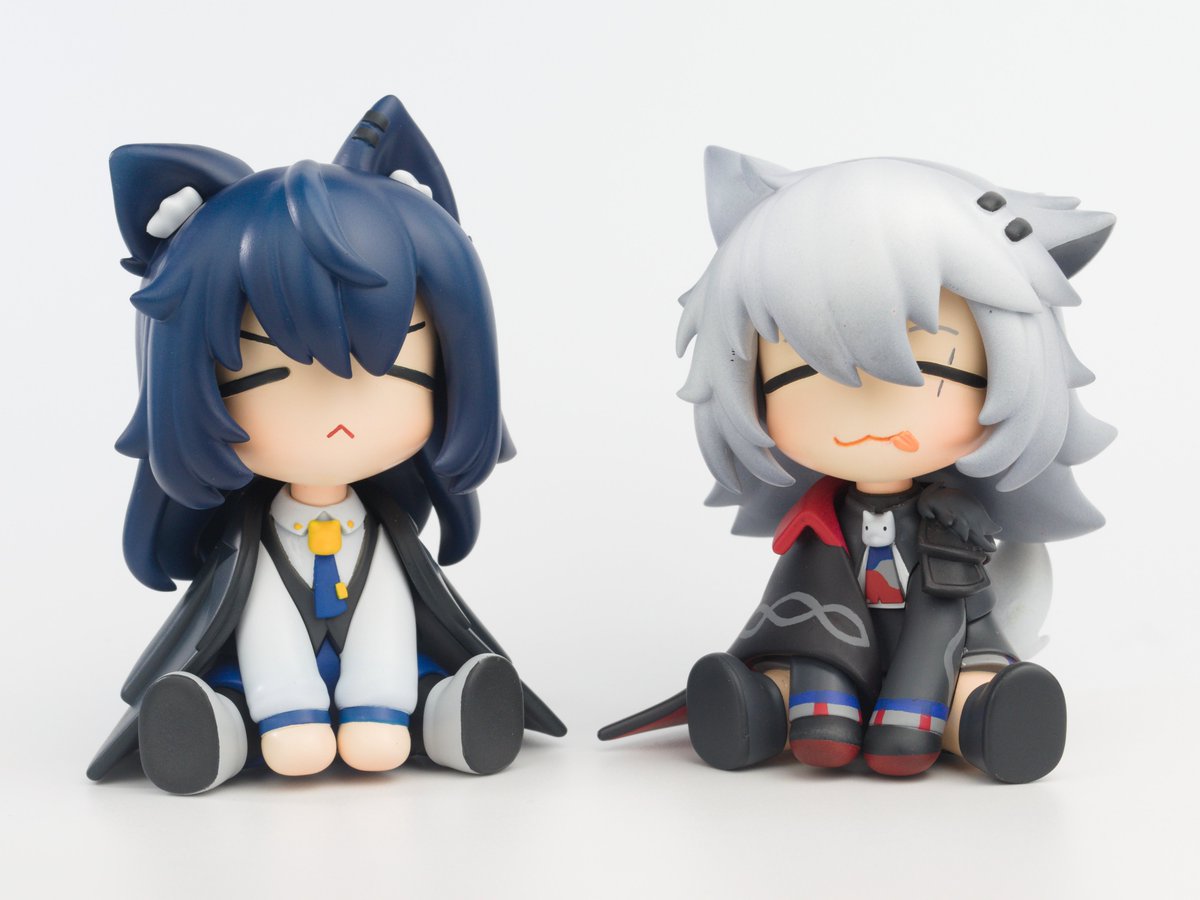 artreac_sl's tweet photo. There are two of them now?! 😭

Texpuppy and Lappuppy with @coolezern https://t.co/mrhTUXQ0Qw