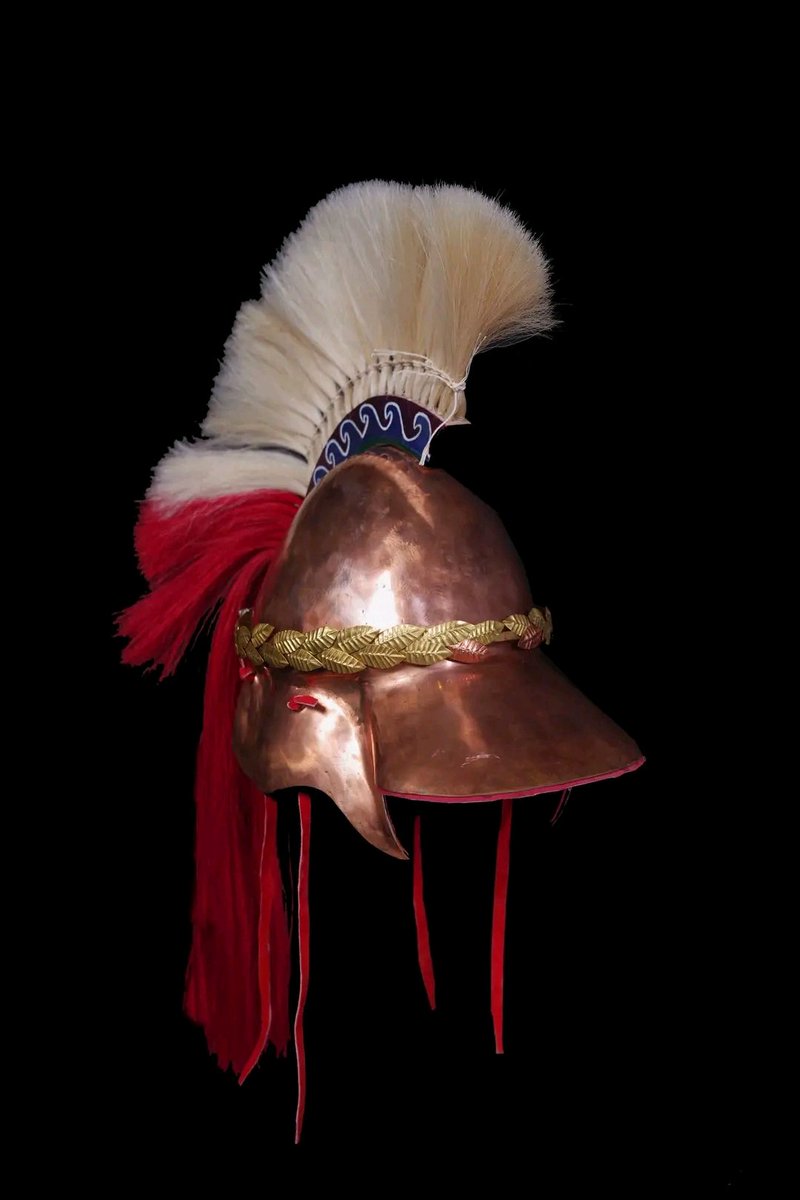 HellenicArmors's tweet photo. Boeatan helmet. The favorite helmet of Alexander 's cavalry, very popular during the hellenistic period. The reproduction was based on a well preserved 4th century BC helmet found at Tirgis River (modern day Iraq) in 1854... #katsikis #hellenicarmor #ancient https://t.co/sVCle0suUZ