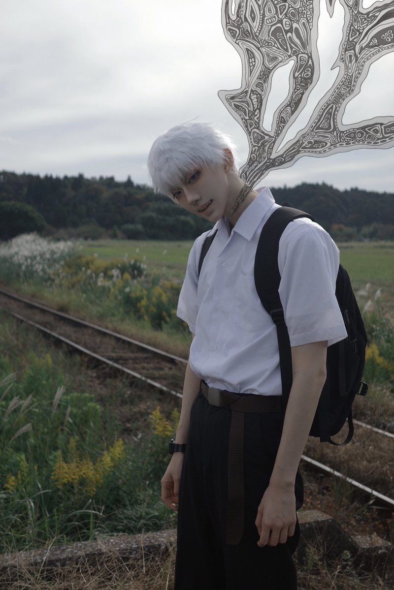 Tkk220's tweet photo. 光が死んだ夏 https://t.co/8nnwlNOWT9