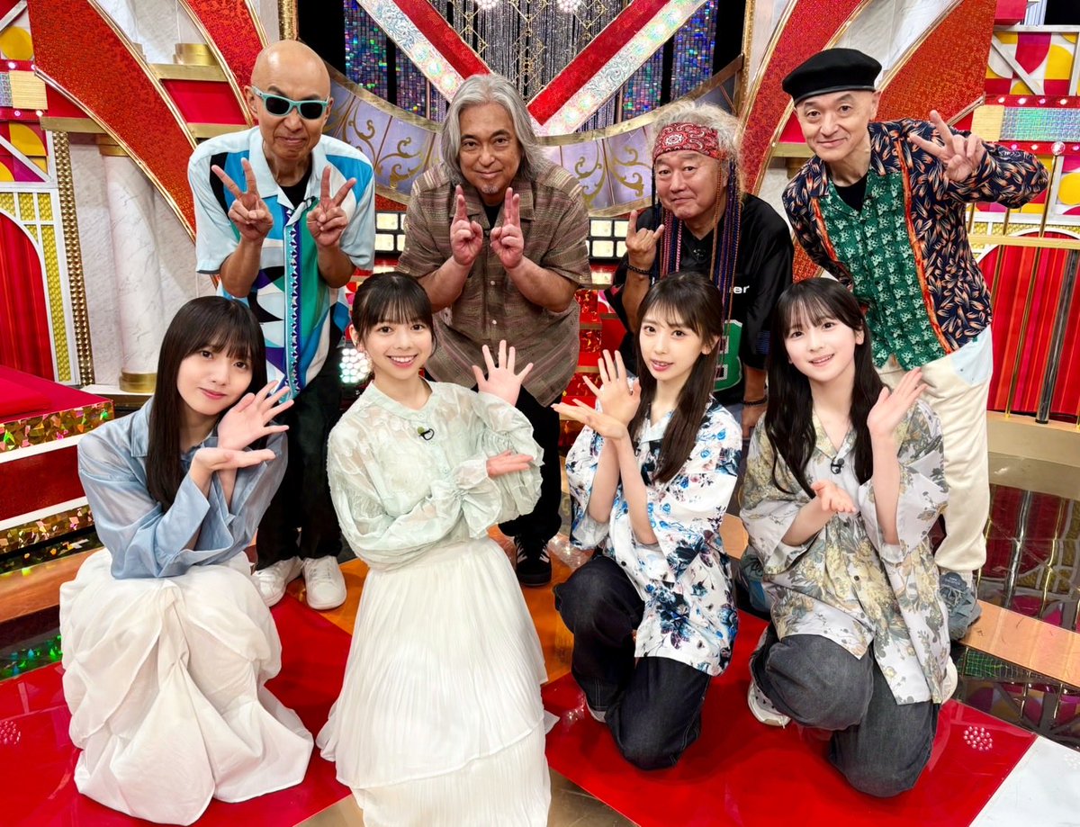 nogizaka46's tweet photo. 昨日は「#乃木坂スター誕生！SIX」OAありがとうございました🌟

ゲストの皆さんのパワーにたくさん刺激をいただいて、6期生も日々成長中です✊🏻❤️‍🔥

見逃してしまった方も、リハーサルなど裏側の様子も、Huluから是非ご覧ください🤗🎶
https://t.co/RKsXHPjIsO

#爆風スランプ
#ピコ太郎
#乃木坂46 https://t.co/LvRJ3mJLbY