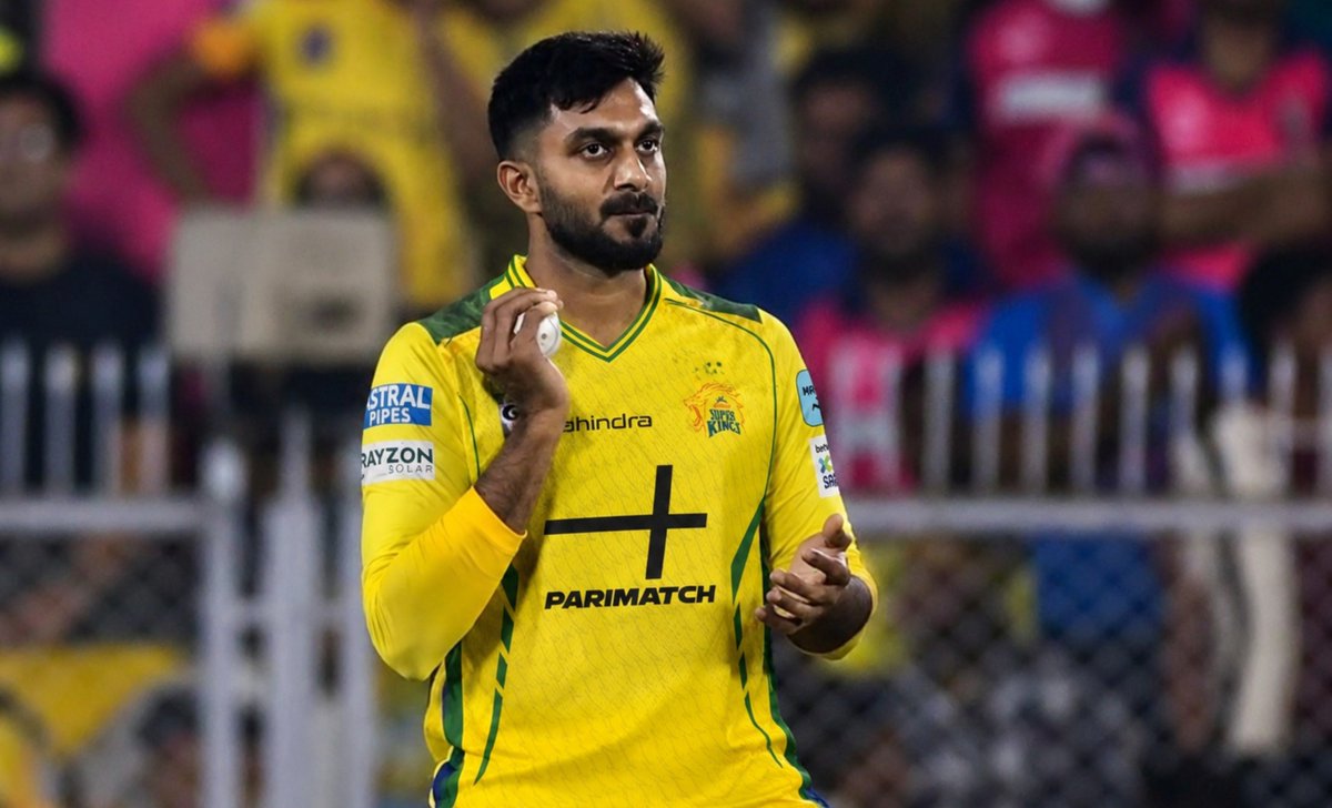 MateoCSK's tweet photo. Vijay Shankar is eligible to play in all the overseas leagues. So don't be surprised if you see his name in the pre-signings of JSK for the 2027 season 😭 https://t.co/IPvpkeCcdP