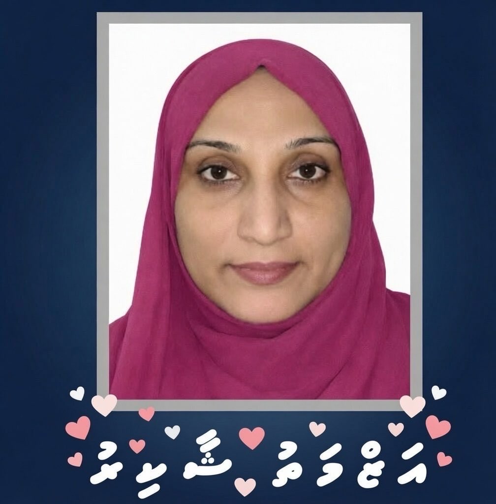 HKurusee's tweet photo. This hardworking Customs officer of high integrity, Azmath Shakir, who has served diligently for decades, is now facing intense attacks from drug smugglers who conceal narcotics in bras, buttocks, underwear and similar places, simply for doing her job.

Keep up the excellent work, Azmath. We stand with you.

It is no surprise this is happening just days after it came to light that PG @abbas_sharyf released a PNC woman who had hidden drugs inside her underwear.