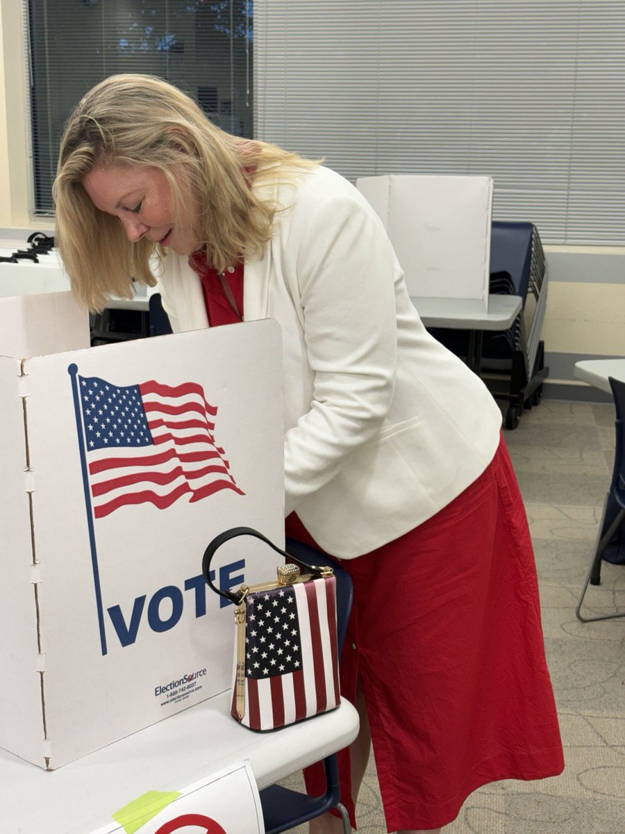 KimFaringtonVA's tweet photo. It’s Election Day, and I’m up bright and early to cast my vote and greet my fellow Virginians at the polls! I’m so proud to be an American! 

For those who have already voted for me, THANK YOU for placing your faith in me. For those who are waiting until today, I’m grateful to receive your vote! If you’re still unsure, I hope you’ll visit my website to learn more about me. I’d be honored to have your support. 

My goal is to make government more accountable to the taxpayers. I want to deliver meaningful results for Virginians and improve as many lives as possible. Our freedoms are nonnegotiable and our citizens deserve respect.

ACCOUNTABILITY.  RESPECT. RESULTS. Thats what I offer you, because that’s what you deserve. 

God bless you, God bless the commonwealth and God bless America! 

https://t.co/vxUuMZlqTZ