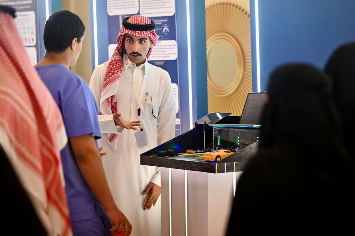 inSaudi's tweet photo. مؤشرات منصة قوى @Qiwa_sa ترتفع ارتفاع لافت لبرامج التوطين في مشاركة الكفاءات الوطنية بالقطاعات الحيوية.

— أهم المؤشرات :

 • القطاع المالي سجل أعلى نسبة توطين بـ 91% مدفوعًا ببرامج التأهيل في الأنشطة المصرفية والتمويلية والتأمينية.
 • النفط والغاز حقق نسبة 84% بفضل نجاح سياسات الإحلال الوظيفي والتوسع في مشاريع الطاقة.
 • بلغت النسبة 73% مستفيدًا من نمو الاقتصاد الرقمي، الذكاء الاصطناعي، والأمن السيبراني.
 • الكهرباء والغاز والمياه سجل نسبة 68% بالتزامن مع تنفيذ مشاريع البنية التحتية وتأهيل الكوادر الفنية والهندسية.