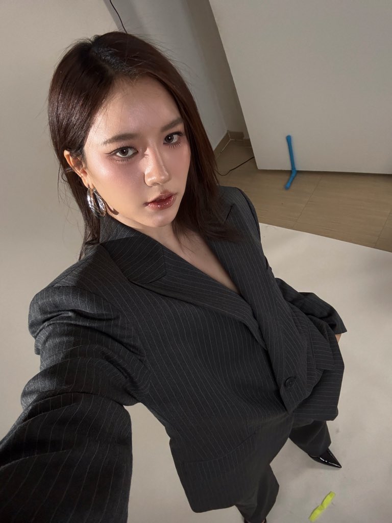 miephat's tweet photo. เฮียมี่มาละ 🤨

#miephat https://t.co/zvqQIAqz9a